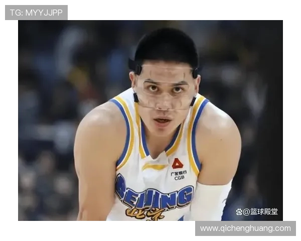 媒体人社媒晒陈盈骏赛前训练 适应面具状态全力备战比赛篮球赛季